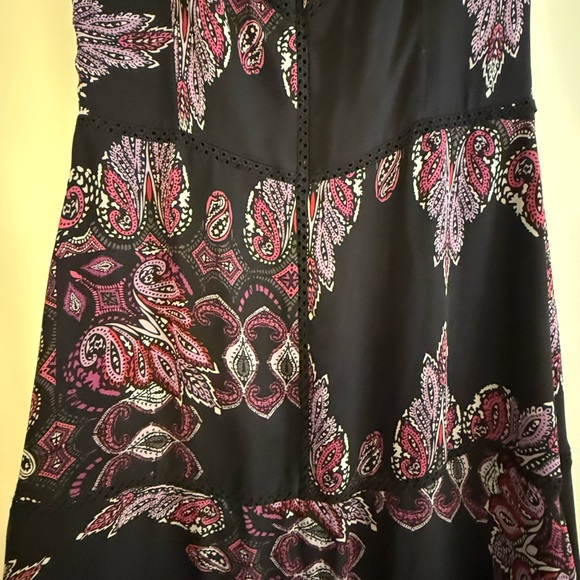 Bebe Black and Purple Ruffle Flowy Maxi Dress Bohemian V-Neck - Picture 4 of 7